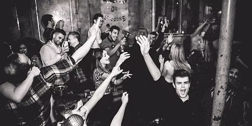 Sounds Familiar Music Quiz - Christmas Party Nottingham