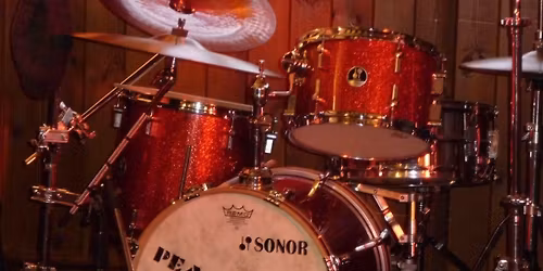 Christmas party with PEASHOOTER!! \ud83c\udfb6\ud83d\ude0e\ud83c\udfb6\ud83c\udf85\u26c4\ufe0f