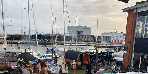 Eksamensbreak: vinterbadning med FUF og Dj\u00f8f