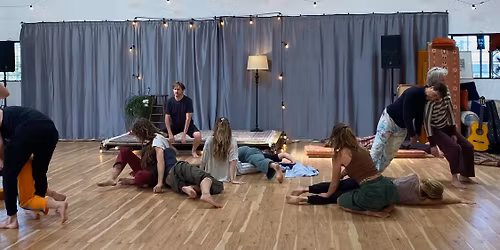 UNDERSCORE ~ Spring Sundays in Santa Fe!