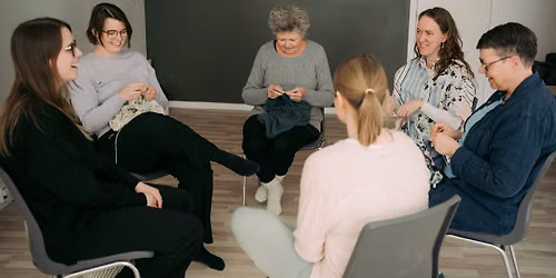 NYT \ud83e\uddf6YOGA MED STRIKKEHYGGE \ud83e\uddf6