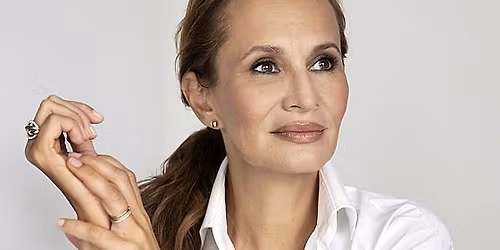 MONIKA ABSOLONOV\u00c1 & Vlastn\u00ed band