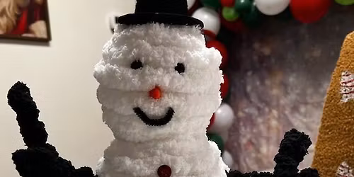Chunky Yarn Snowman