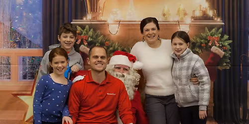 Photos with Santa!