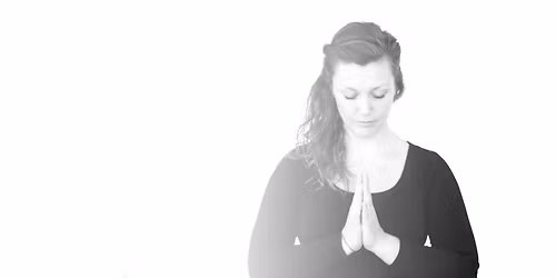 BLID NYT\u00c5RSYOGA OG INTENTIONER - event med Kirstine