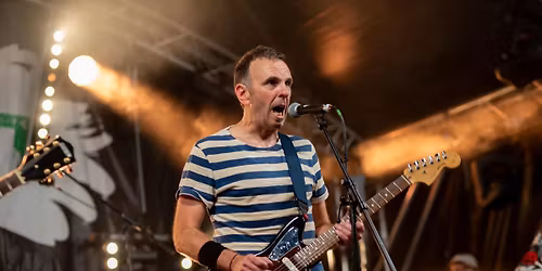 The Polaroidz playing at Osinsky's Hitchin