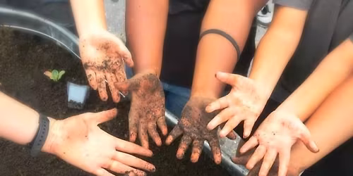 Super Saturdays Volunteer Work Party