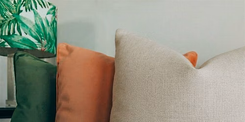 Make Friends with a Sewing Machine: Concealed Zip Cushion