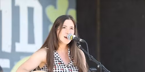 Krystal King Debuts at The Hangout