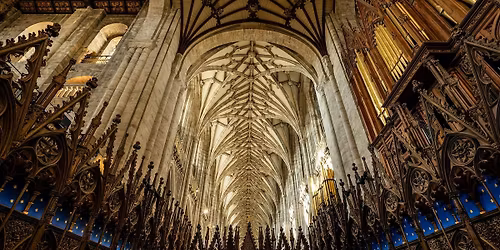 CHRISTMAS HIKE:Hike St Catherine's hill, visit Winchester Christmas Market