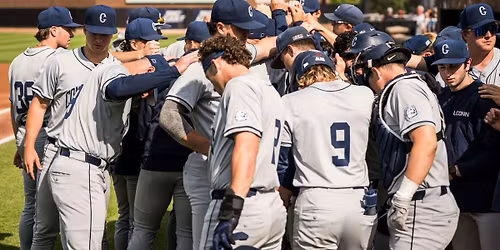Parking UConn Huskies at Creighton Bluejays Mens Basketball