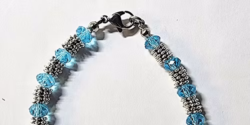 Dizzy Daisys Bracelet