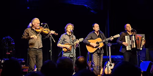 EEN IERSE AVOND MET DE MANNEN VAN NAAM