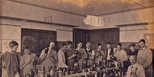 Balade autour de la c\u00e9ramique