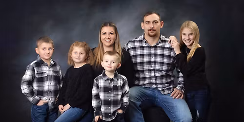 Family Portraits & Holiday "Mini Sessions"