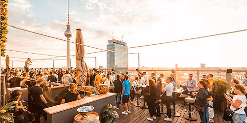 tipBerlin Pilates im Weekend Club