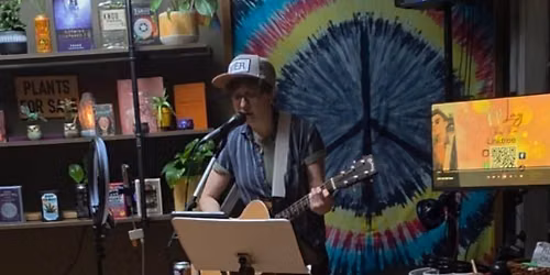 Live Music \ud83c\udfb6 KT Lay 
