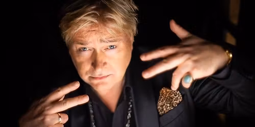 J\u00f8rn Hoel & 16 strings from Hell