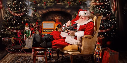 Ashley Latham Photography - Santa Portraits