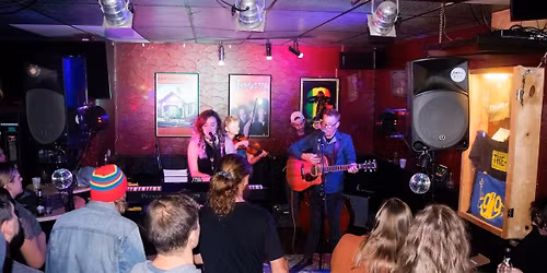 Bomber & Red at The Gig