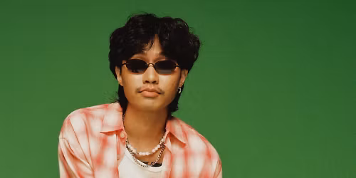 Rifle, Luxury Apartments, Rifle, Eel Men in Greater London