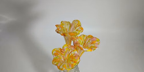 Mini Bouquet- you get to make 3 minis...Like a pro on the 3rd!