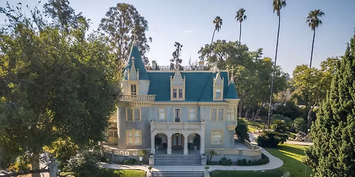 Become a Volunteer Docent at Kimberly Crest House & Gardens