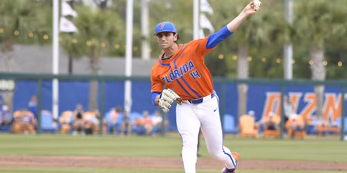 Parking Florida State Seminoles at Florida Gators Womens Basketball