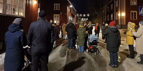 Laulava kynttil\u00e4kulkue