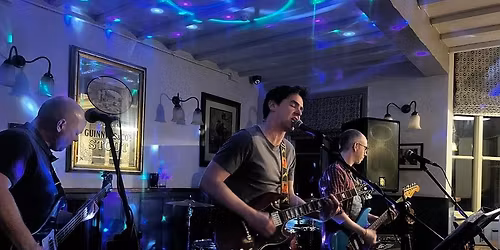 ** The Unknown ** at The Bricklayers, Copthorne, Shrewsbury