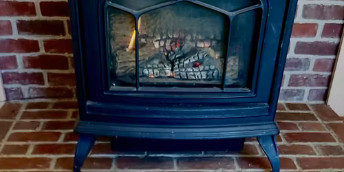 Holiday Farmhouse Shop - Saturdays ❄️ 