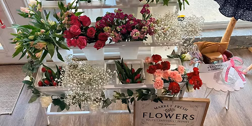 Meemee's Blooms at Amegabella Boutique's 2 Year Anniversary