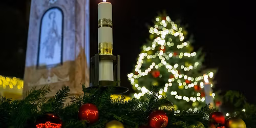 NEGYEDIK ADVENTI GYERTYAGY\u00daJT\u00c1S \/\/ Advent Szentendr\u00e9n