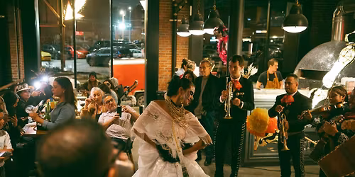 Dia de los Muertos: La Fiesta!