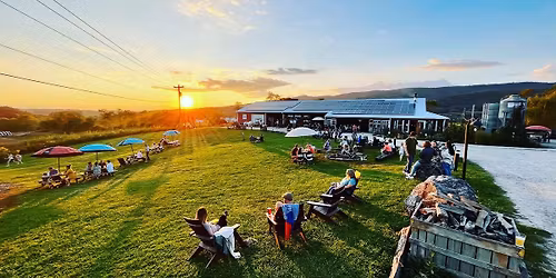 Irish trad session at Rising Silo