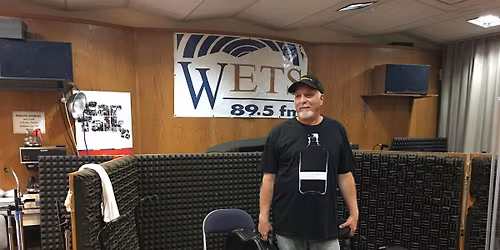 ' Paramus Listening Room' Presents:TAL NACCARATO LIVE!  \/  Unplugged!