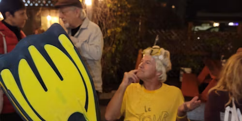 Tour de Dive Bars, part deux. 