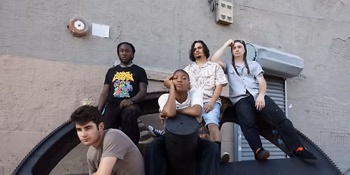 Upchuck + YAR \u00b7 Point \u00c9ph\u00e9m\u00e8re, Paris \u00b7 12\/11\/2025