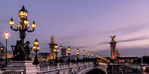 Paris Highlights Audio Tour: Historical Landmarks and Artistic Wonders