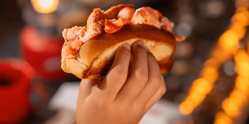 Cousins Maine Lobster at Tunnels of Joy Holiday Lights Event, Brentwood