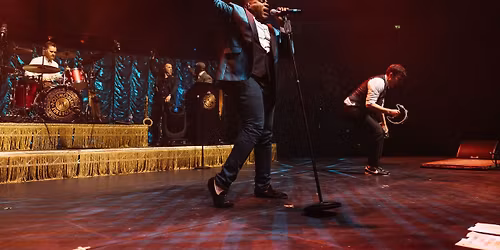Scott Bradlee\u2019s Postmodern Jukebox - Magic, Moonlight and Mistletoe Tour