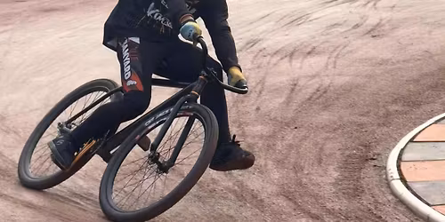 YORKSHIRE LEAGUE - SHEFFIELD v HECKMONDWIKE v HULL