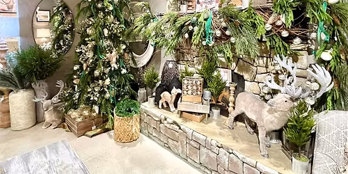 Small Business Saturday\/ Black Friday Weekend