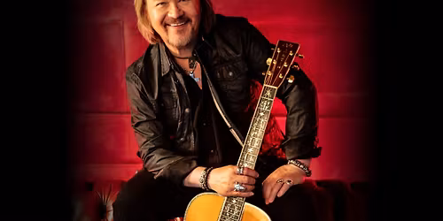Travis Tritt at Essentia Health Plaza at The Lights
