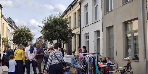 Rommelmarkt in 't Looks (tijdens 't Looks oep z'n Leukst)