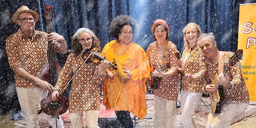 Nieuwjaarconcert SonPaT\u00ed in Munganga!!!