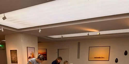 Candle Workshop by Esther - Amsterdam House of Arts & Craft