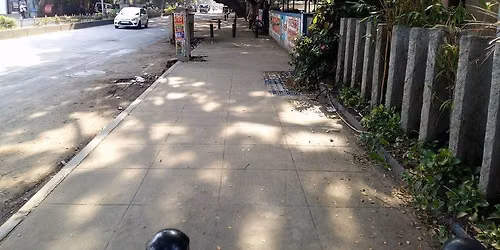 Free the Footpaths 