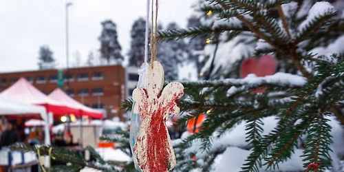 Julemarked og julegrantenning.