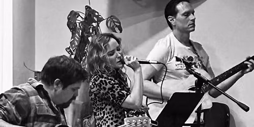 The Regulars play Waygone!